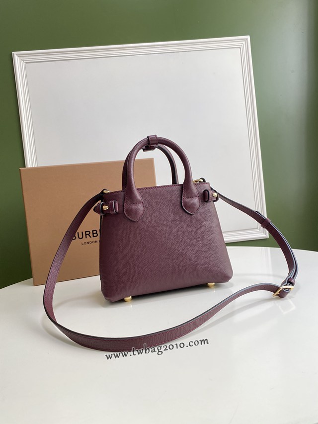 Burberry專門店新款迷你22班納手袋 巴寶莉手提肩背斜挎女包 yxb1420